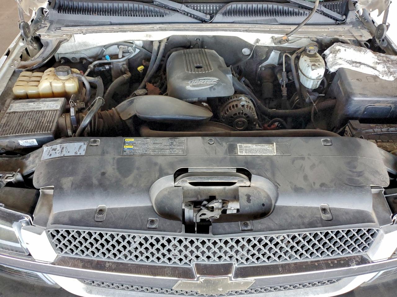 2004 CHEVROLET SILVERADO C2500 HEAVY DUTY photo 11