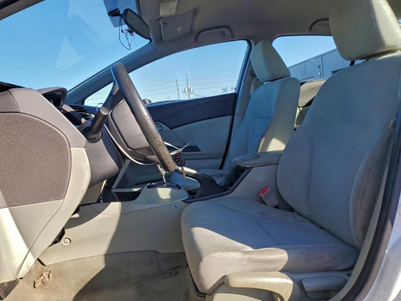 2012 HONDA CIVIC HF photo 7