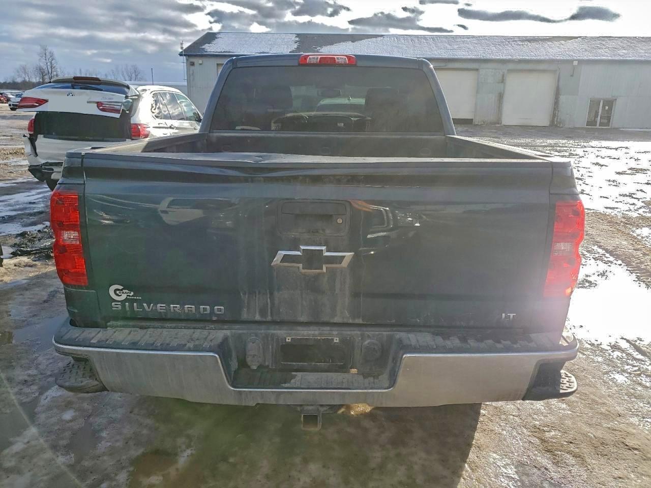 2017 CHEVROLET SILVERADO K1500 LT photo 6