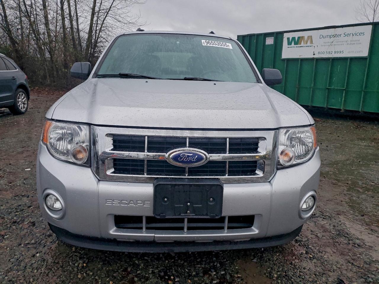 2011 FORD ESCAPE XLT photo 5