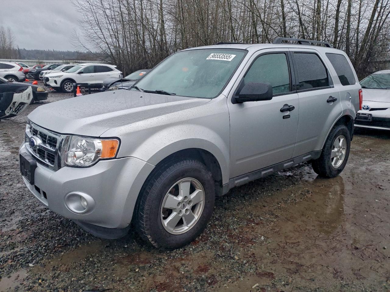 2011 FORD ESCAPE