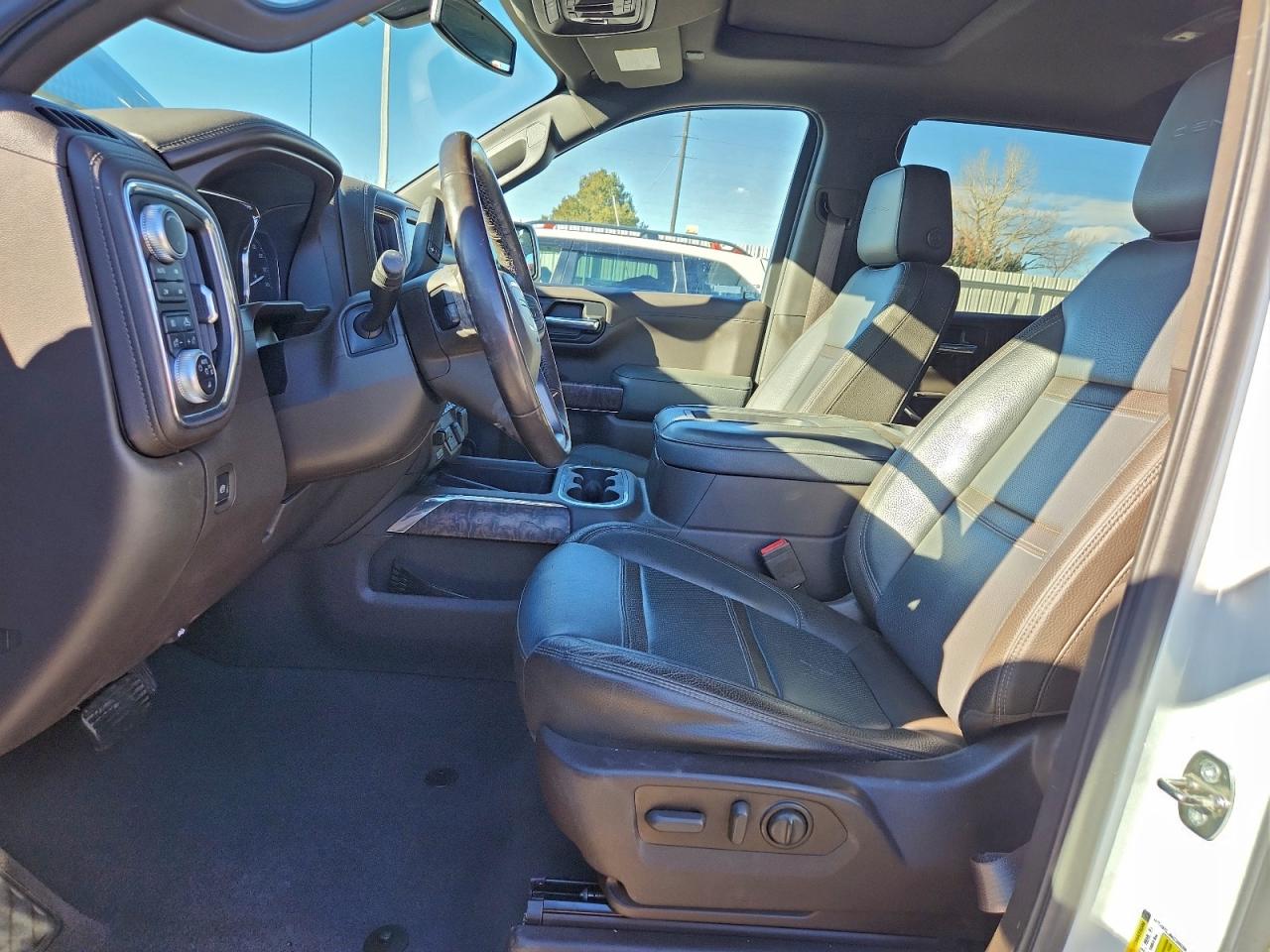 2019 GMC SIERRA K1500 DENALI photo 7