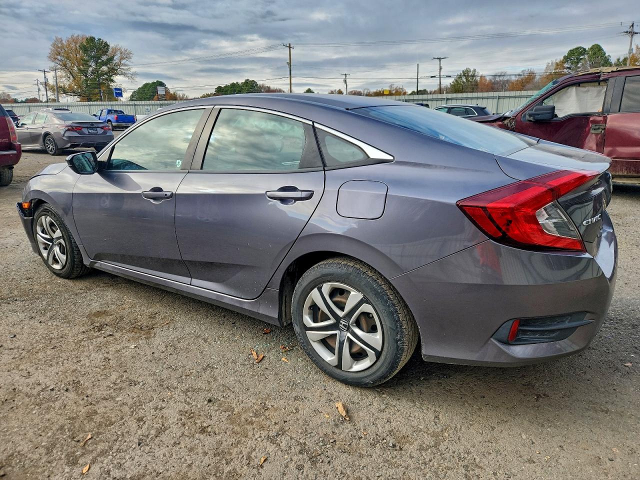 2017 HONDA CIVIC LX photo 2