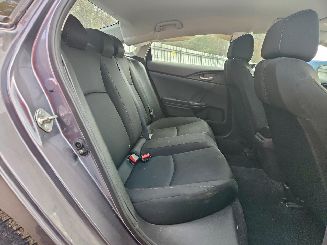 2017 HONDA CIVIC LX photo 10