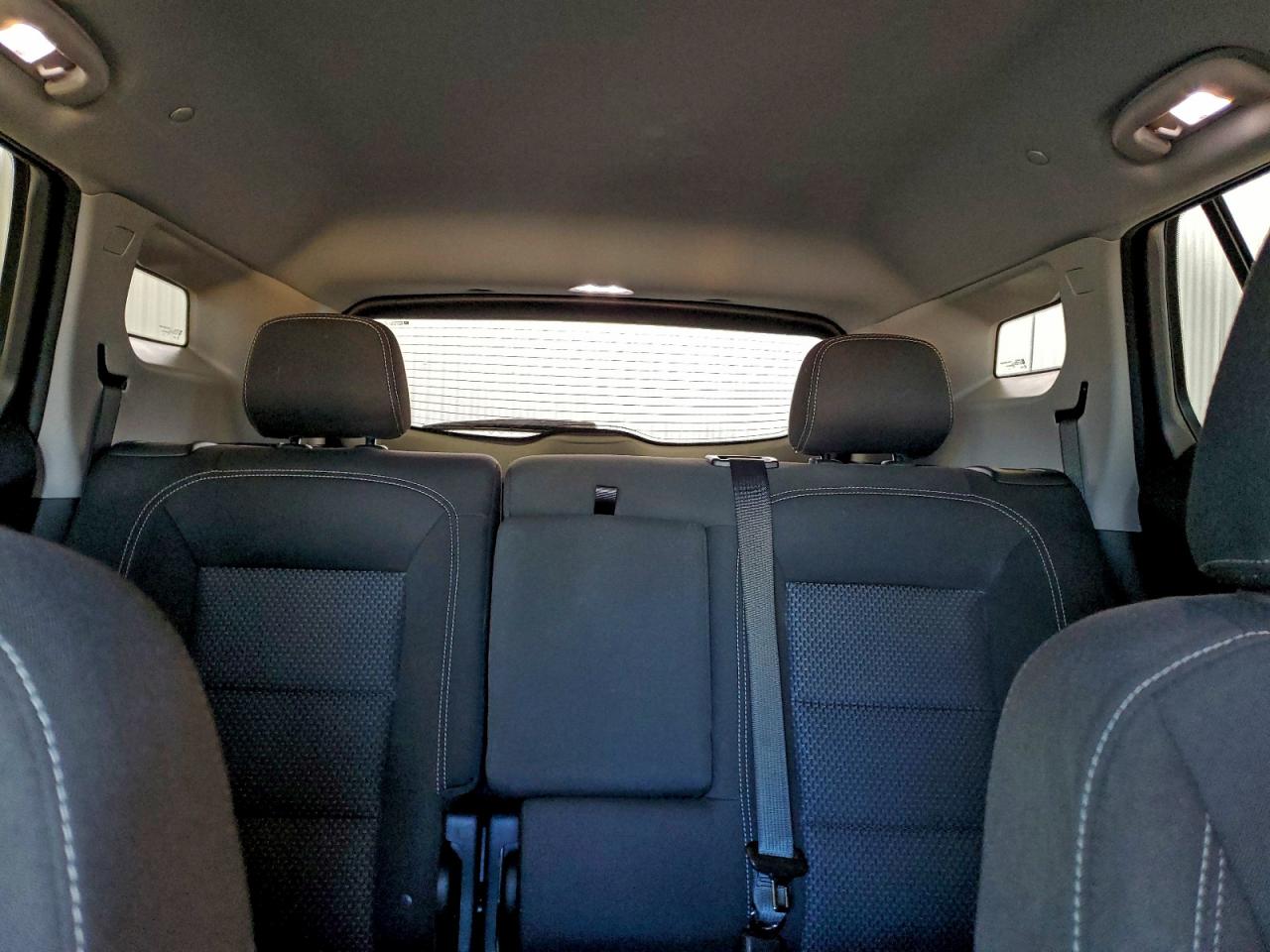 2024 GMC TERRAIN SLE photo 10