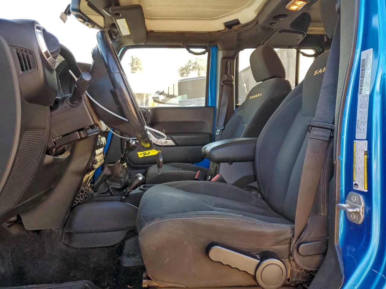2015 JEEP WRANGLER UNLIMITED SAHARA photo 7