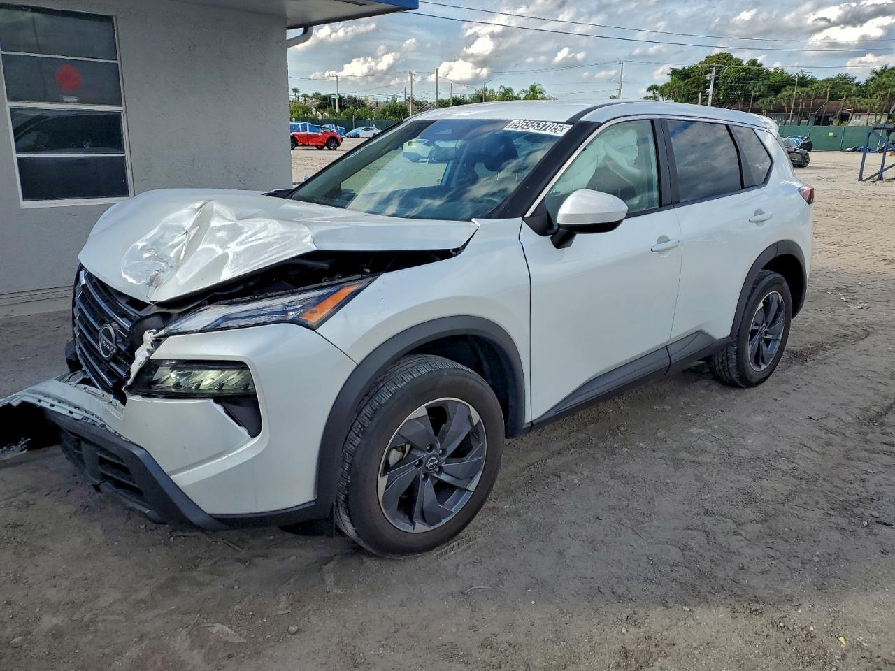 2025 NISSAN ROGUE SV — FRONT END damage — photo 1
