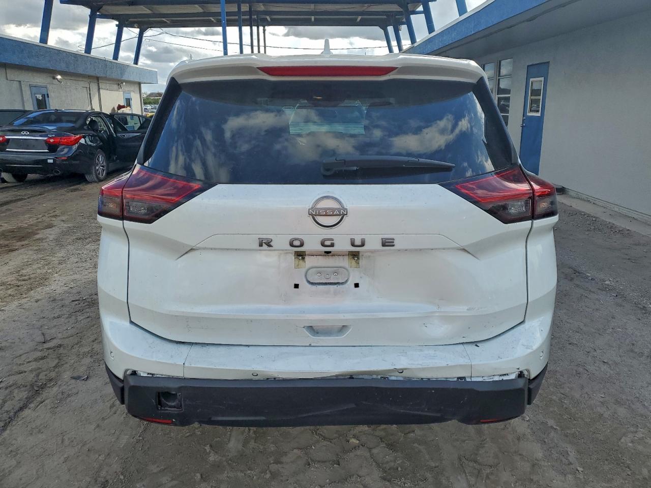2025 NISSAN ROGUE SV photo 6