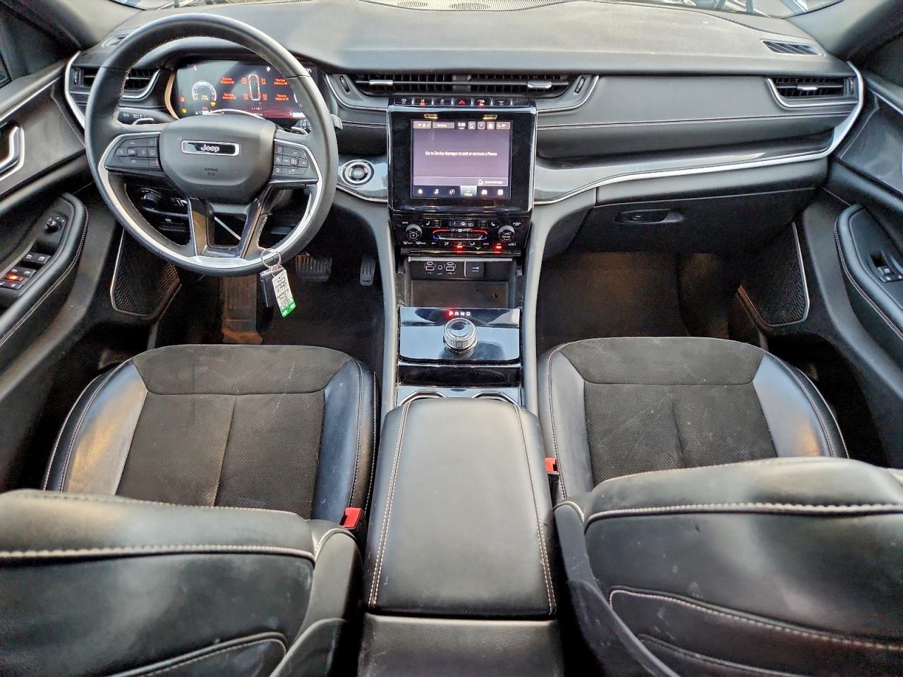 2022 JEEP GRAND CHEROKEE L LAREDO photo 15