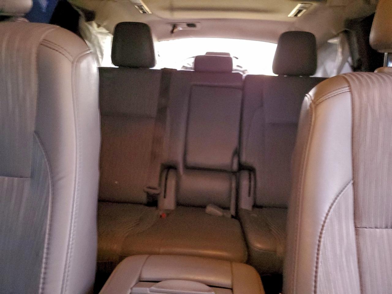 2019 TOYOTA HIGHLANDER LE photo 19