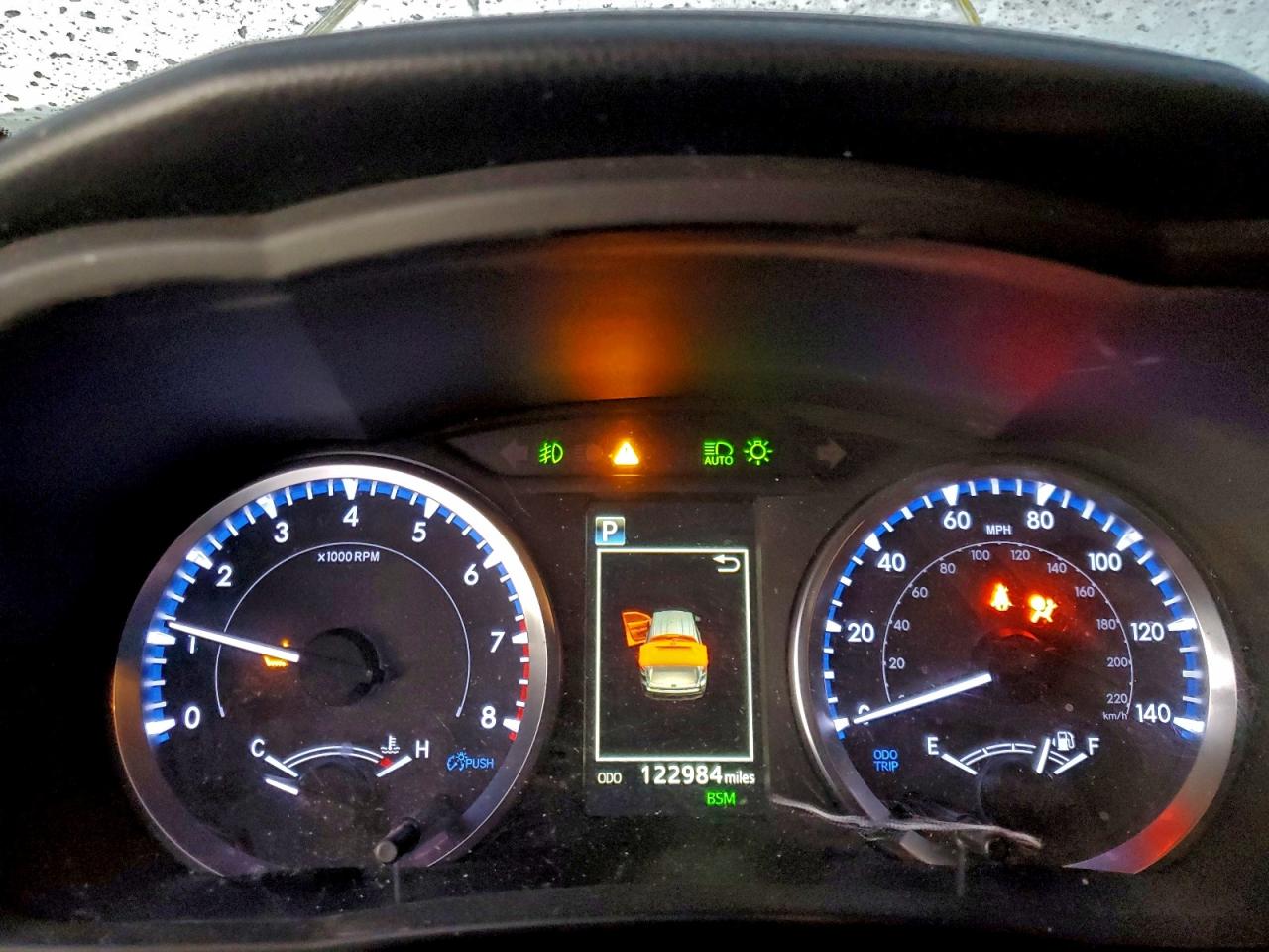2019 TOYOTA HIGHLANDER LE photo 17