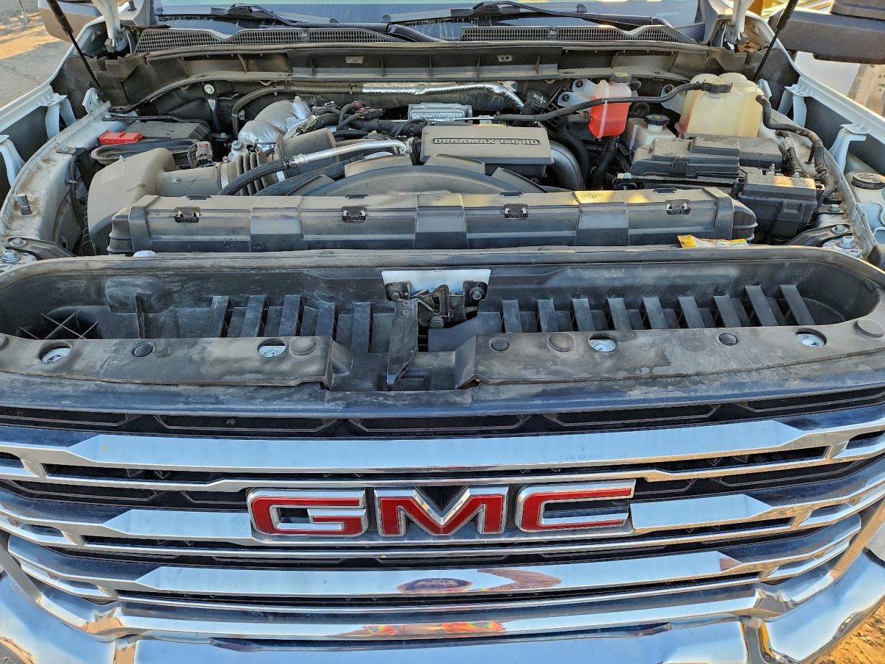 2021 GMC SIERRA K2500 SLE photo 12