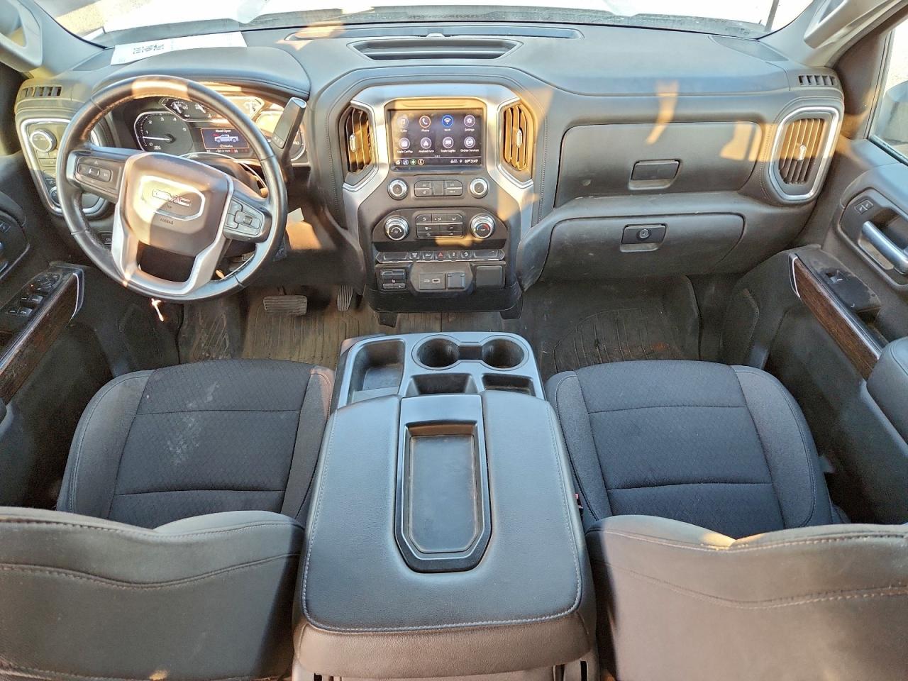 2021 GMC SIERRA K2500 SLE photo 8