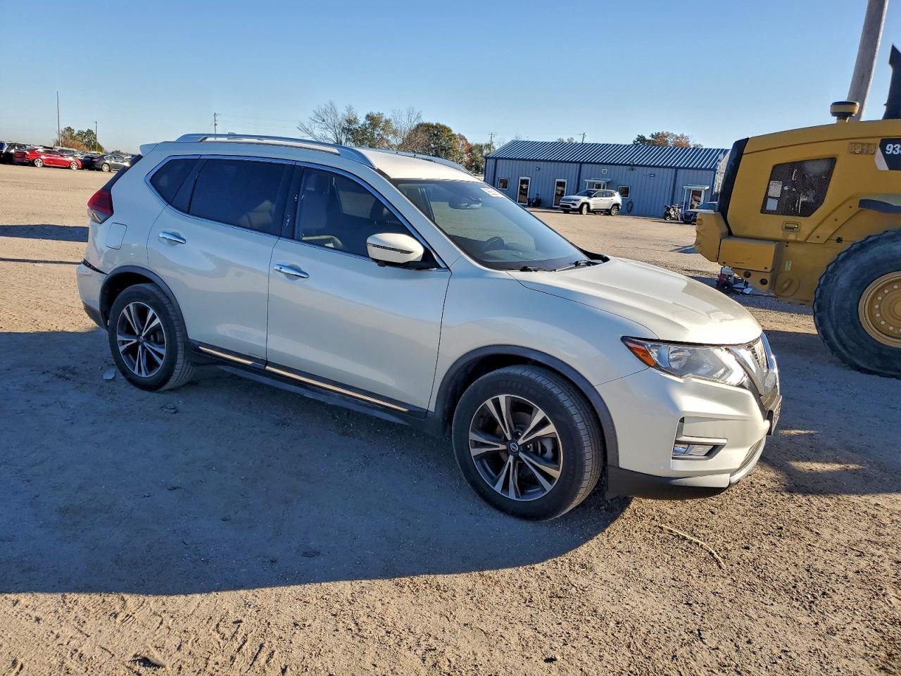 2017 NISSAN ROGUE S photo 4