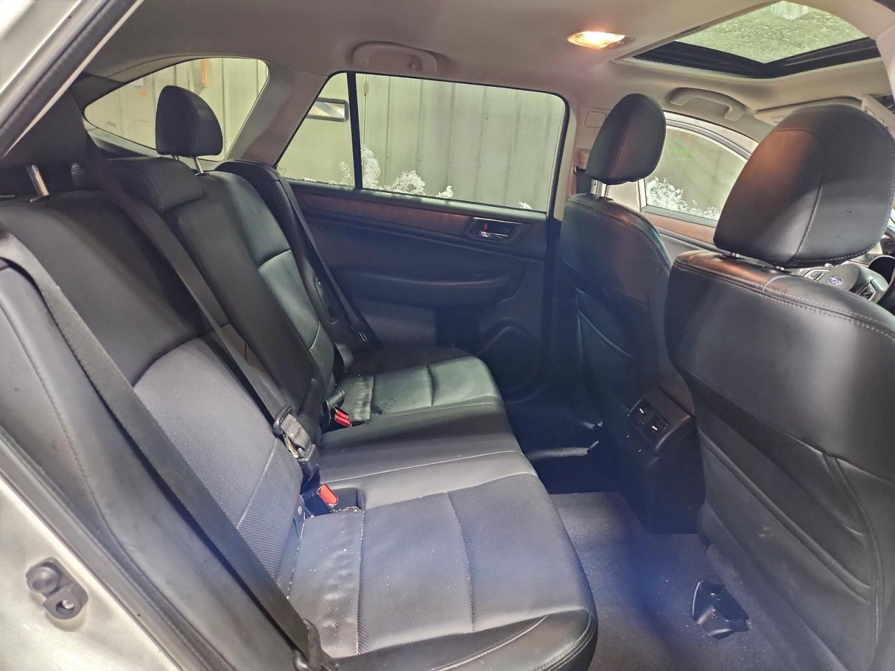 2015 SUBARU OUTBACK 2.5I LIMITED photo 11
