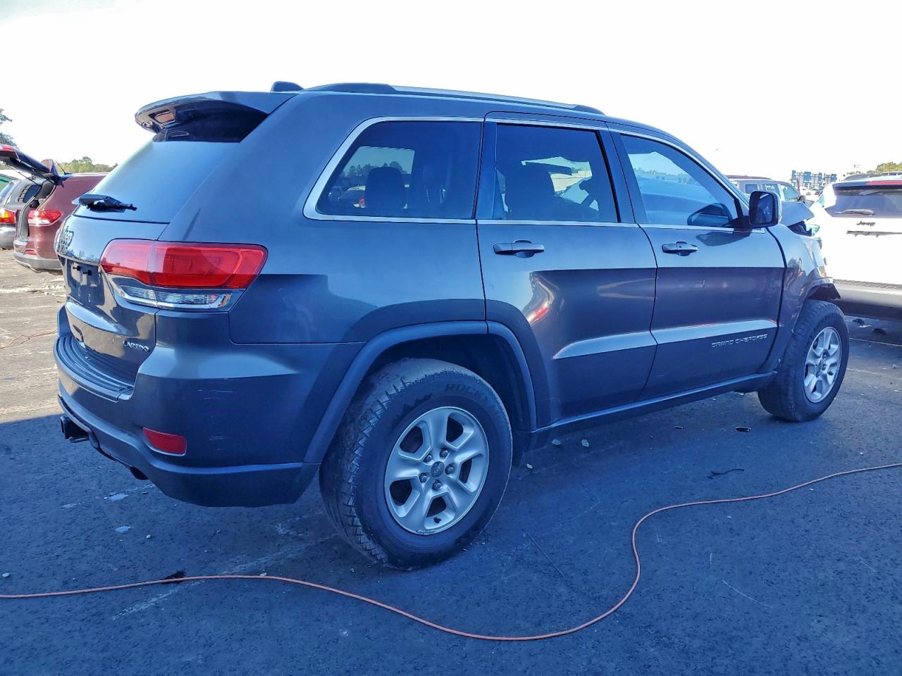 2014 JEEP GRAND CHEROKEE LAREDO photo 3