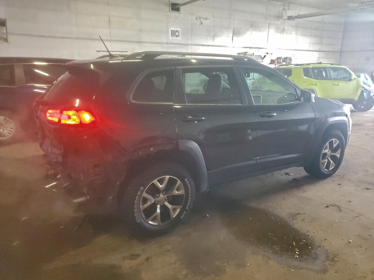 2015 JEEP CHEROKEE TRAILHAWK photo 3