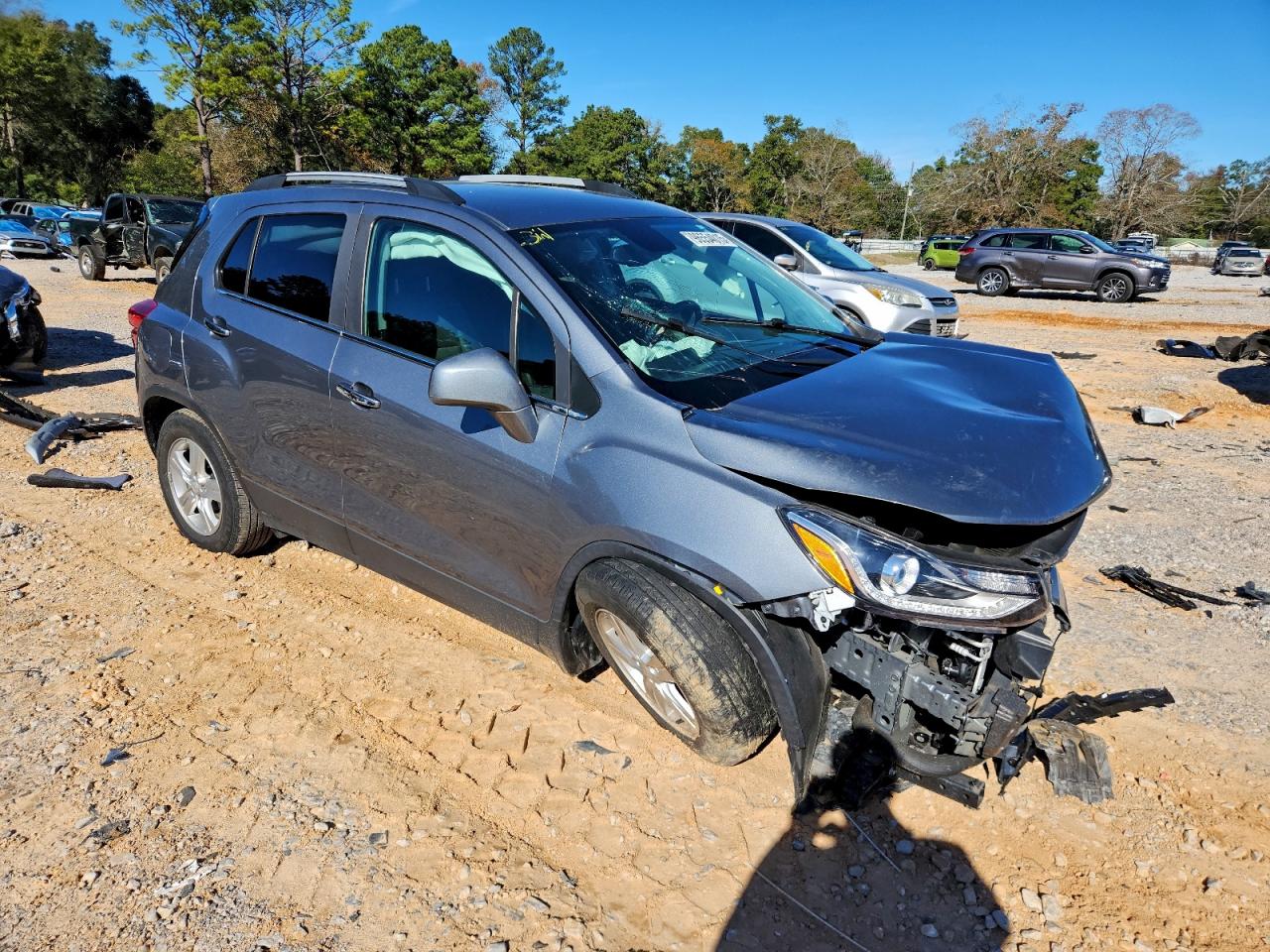 2019 CHEVROLET TRAX 1LT photo 4