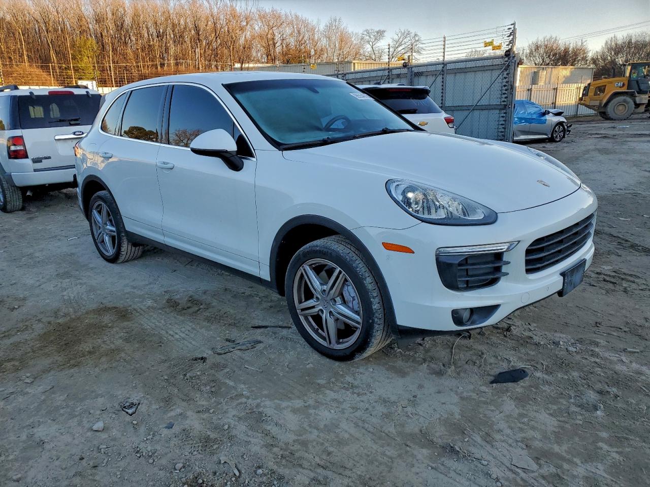 2016 PORSCHE CAYENNE photo 4