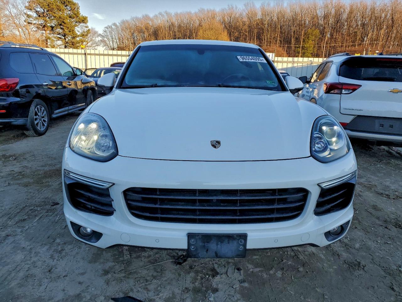 2016 PORSCHE CAYENNE photo 5