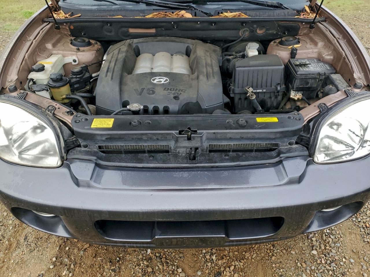 2005 HYUNDAI SANTA FE GLS photo 11