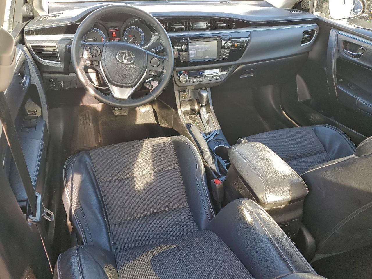 2015 TOYOTA COROLLA L photo 8