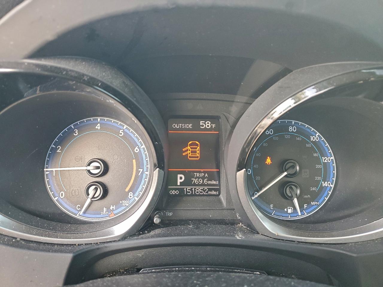 2015 TOYOTA COROLLA L photo 9