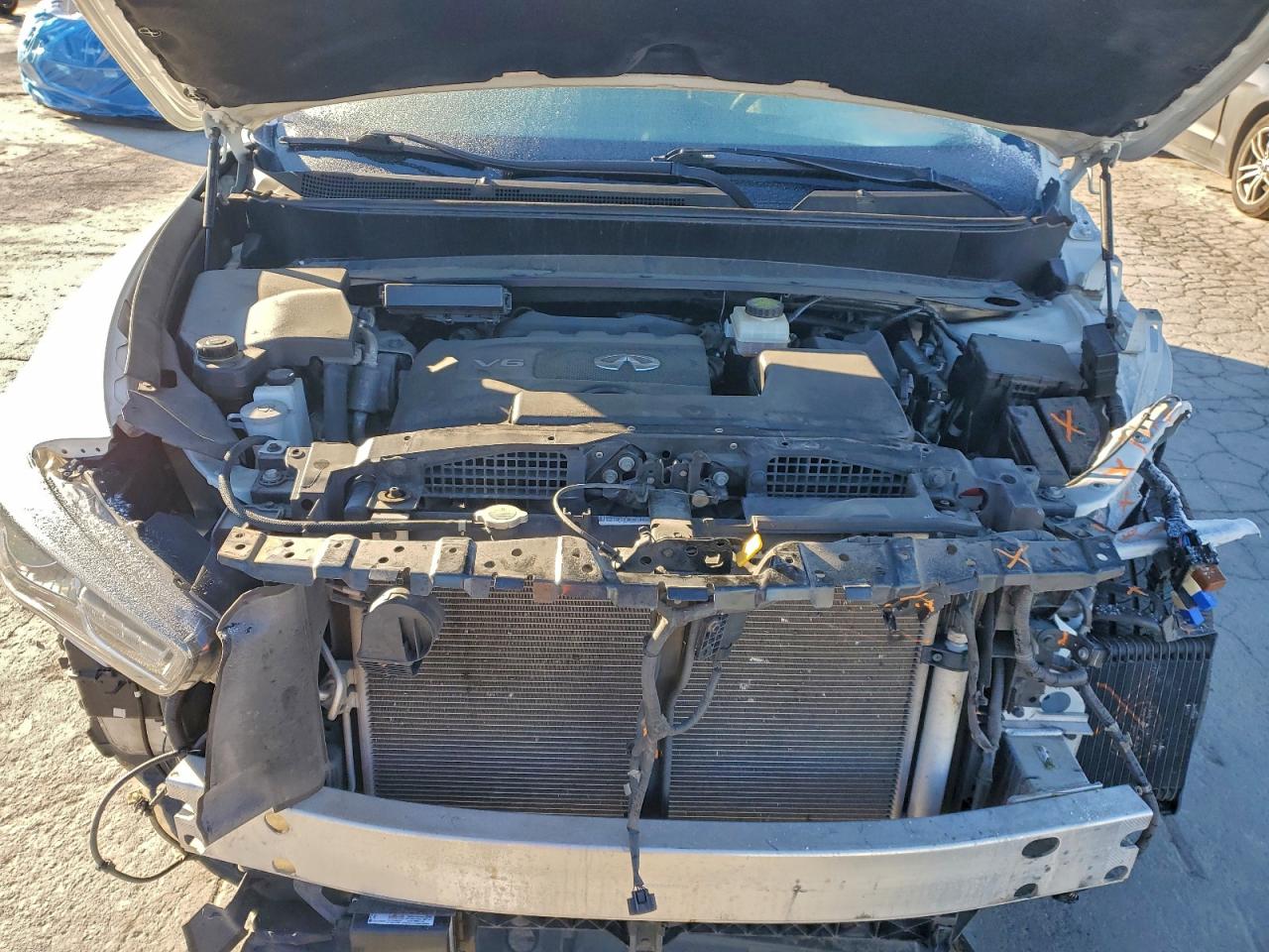 2020 INFINITI QX60 LUXE photo 12