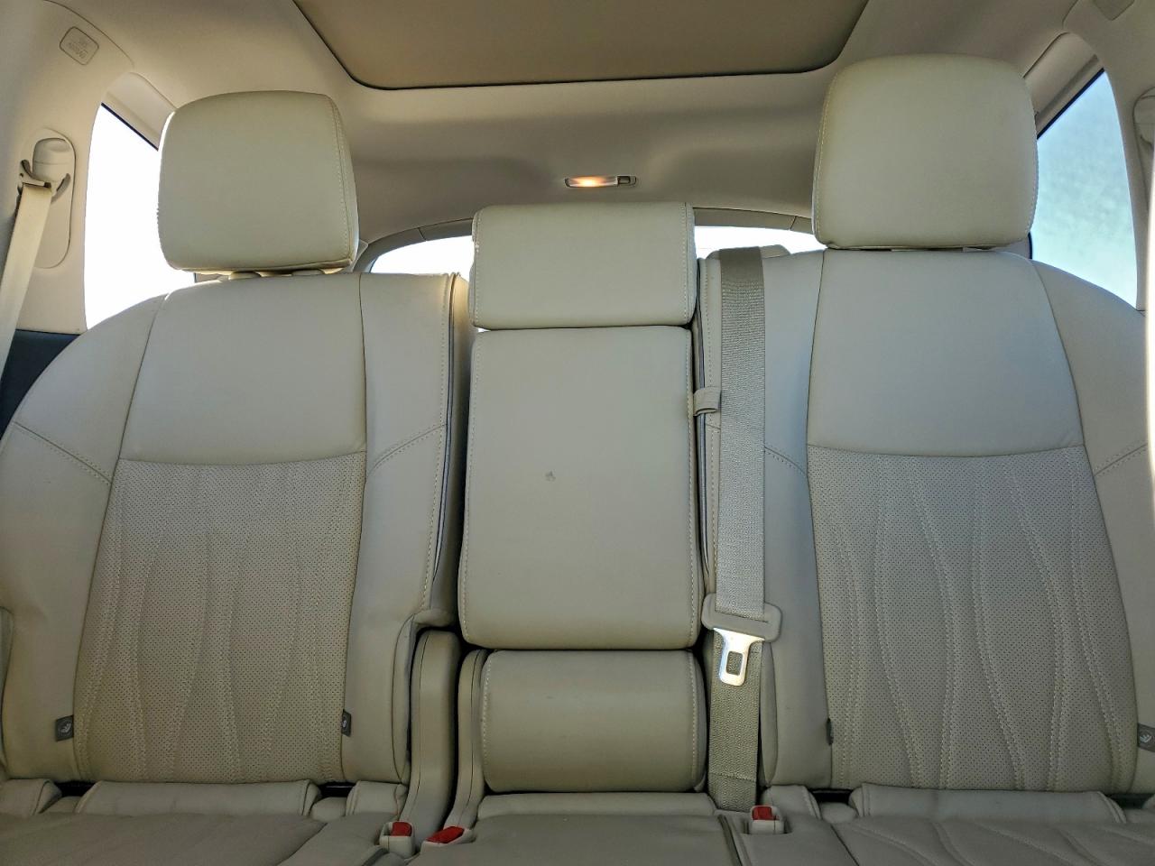 2020 INFINITI QX60 LUXE photo 10