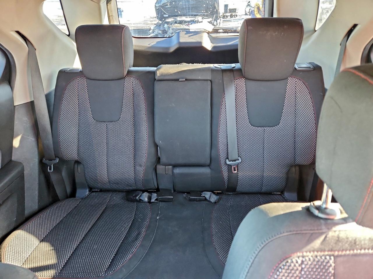 2010 CHEVROLET EQUINOX photo 10