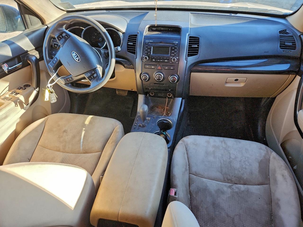 2011 KIA SORENTO LX photo 8