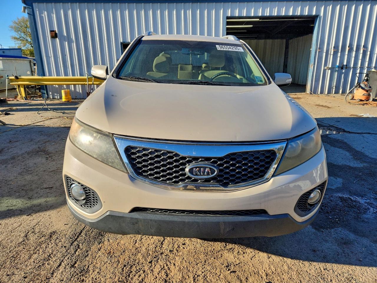2011 KIA SORENTO LX photo 5