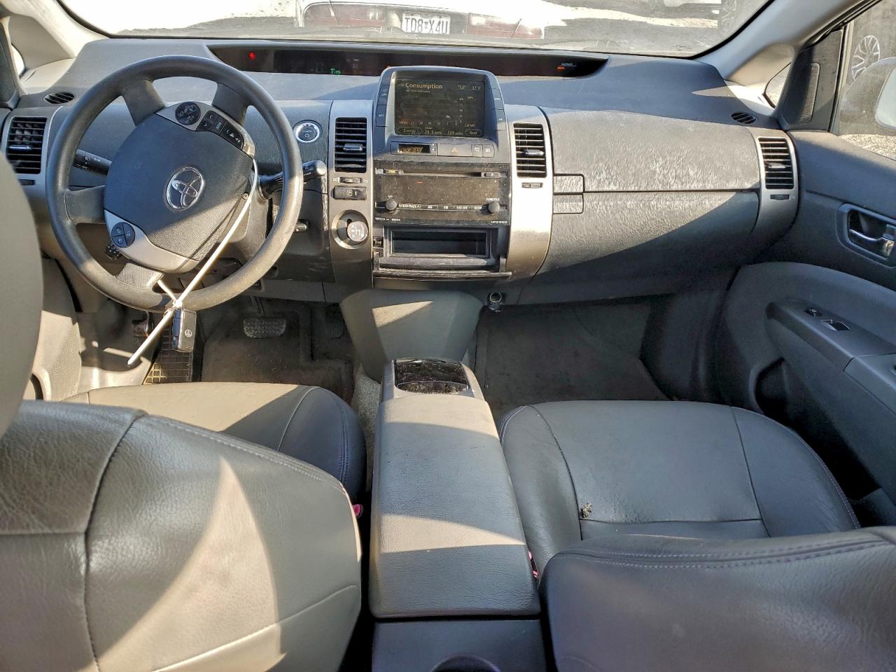 2008 TOYOTA PRIUS photo 8