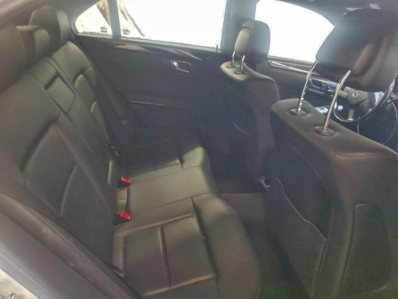 2011 MERCEDES-BENZ E 350 4MATIC photo 10