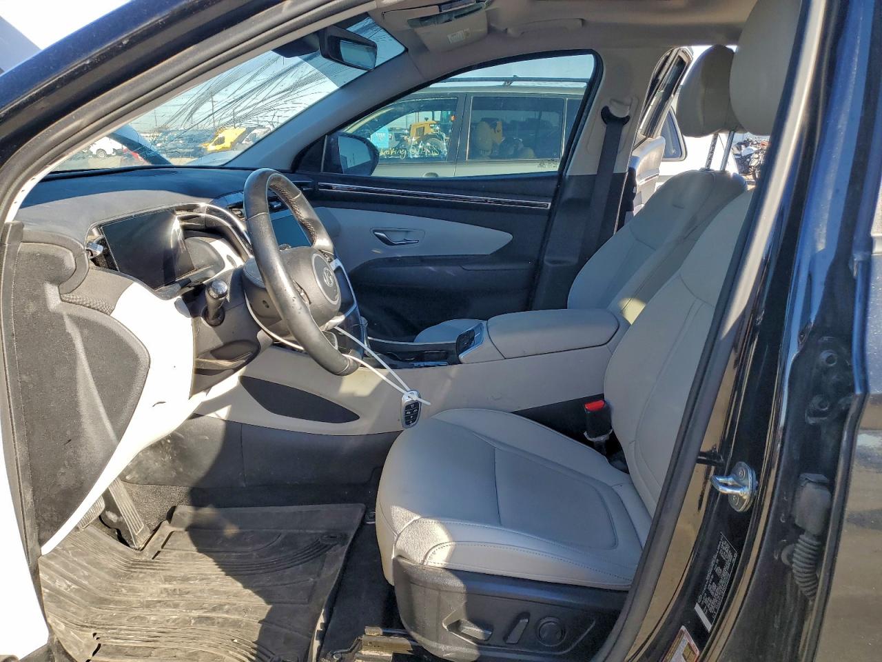 2024 HYUNDAI TUCSON SEL photo 13