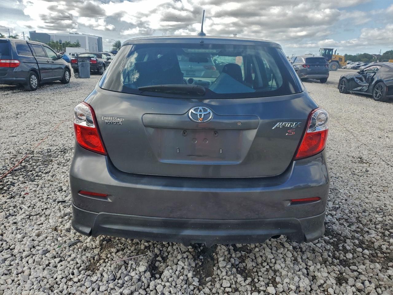 2009 TOYOTA COROLLA MATRIX S photo 6