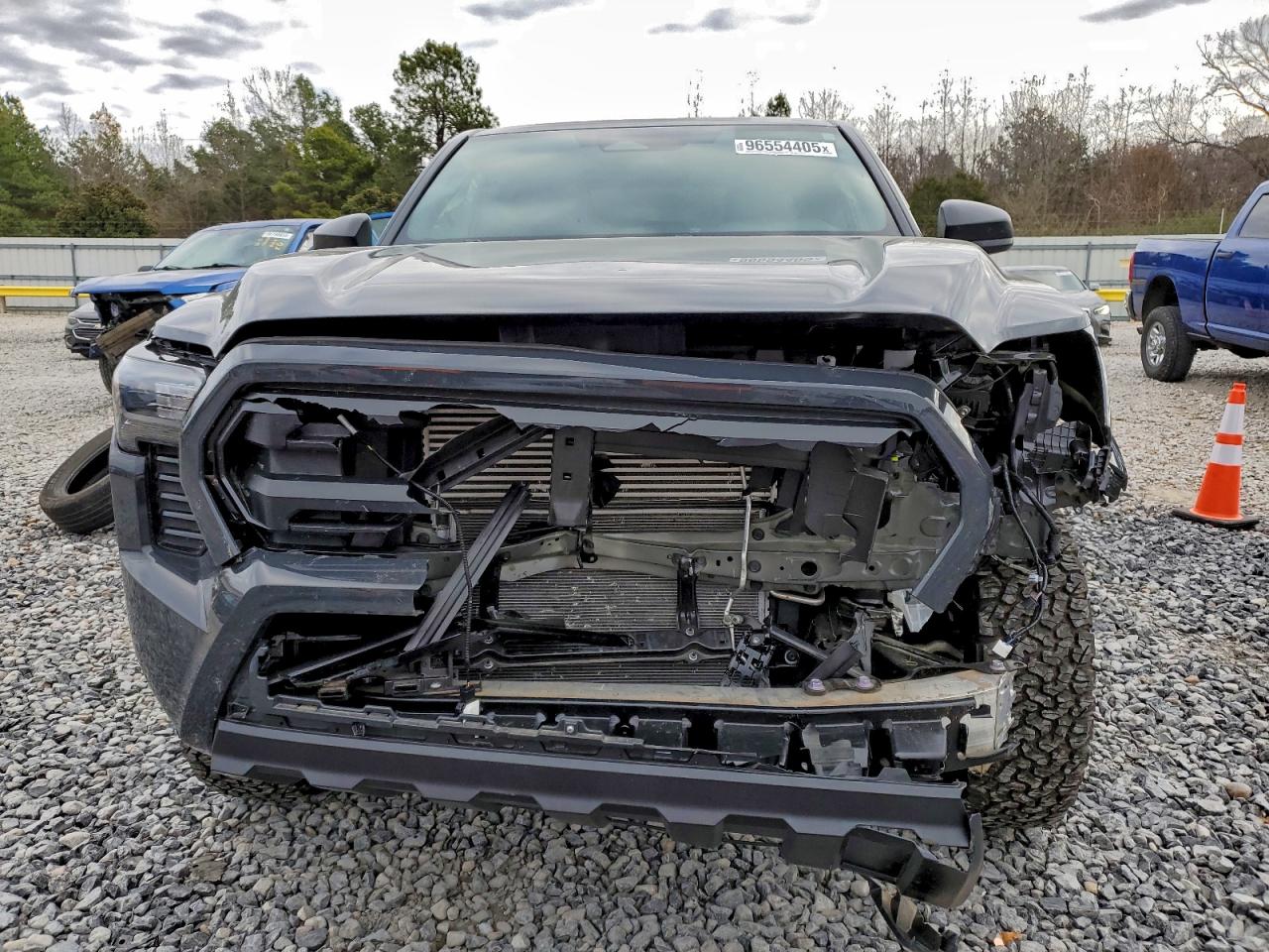 2024 TOYOTA TACOMA DOUBLE CAB photo 5