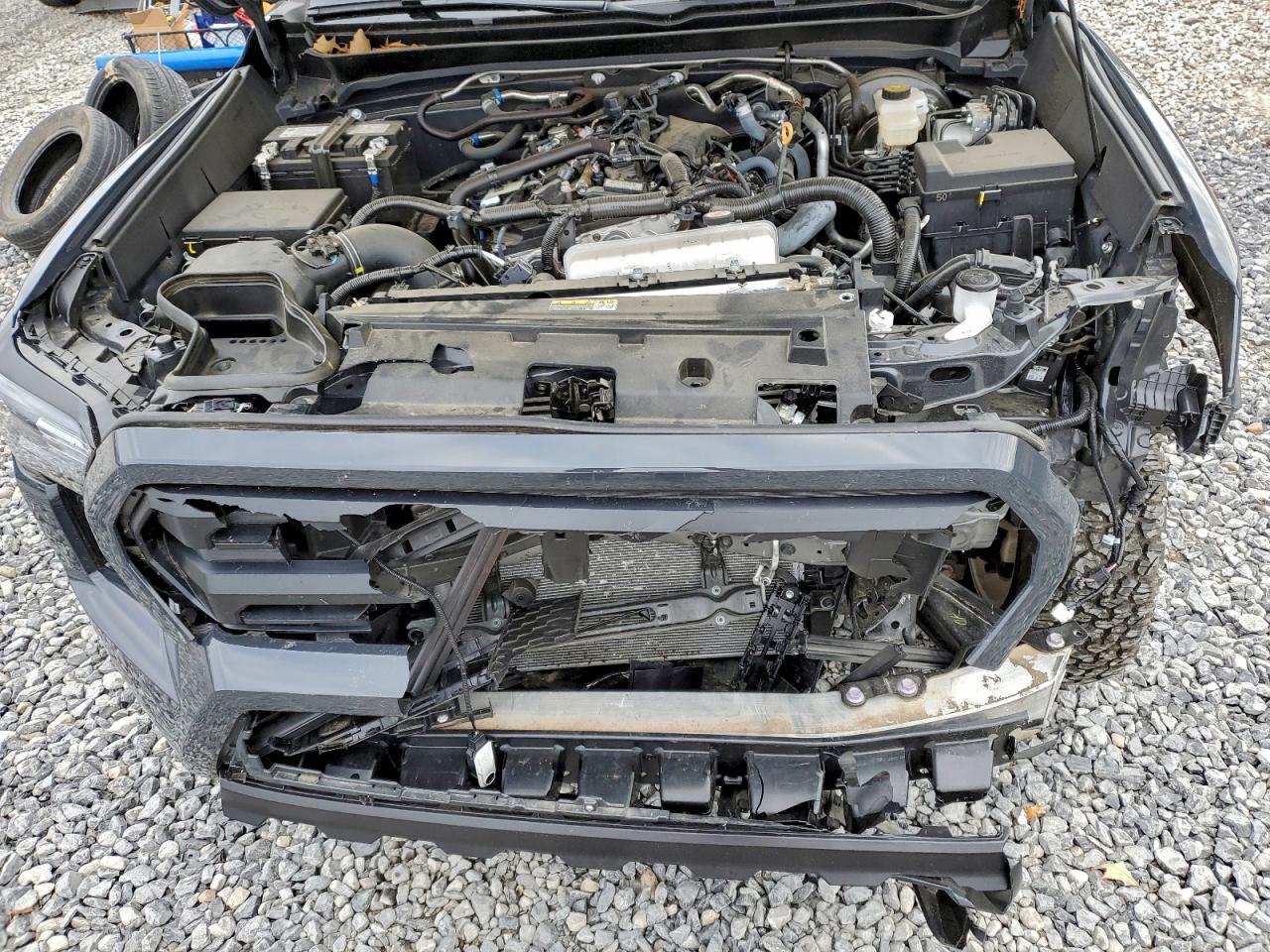 2024 TOYOTA TACOMA DOUBLE CAB photo 11