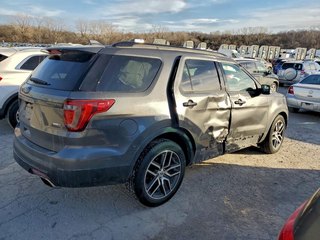 2017 FORD EXPLORER SPORT photo 3