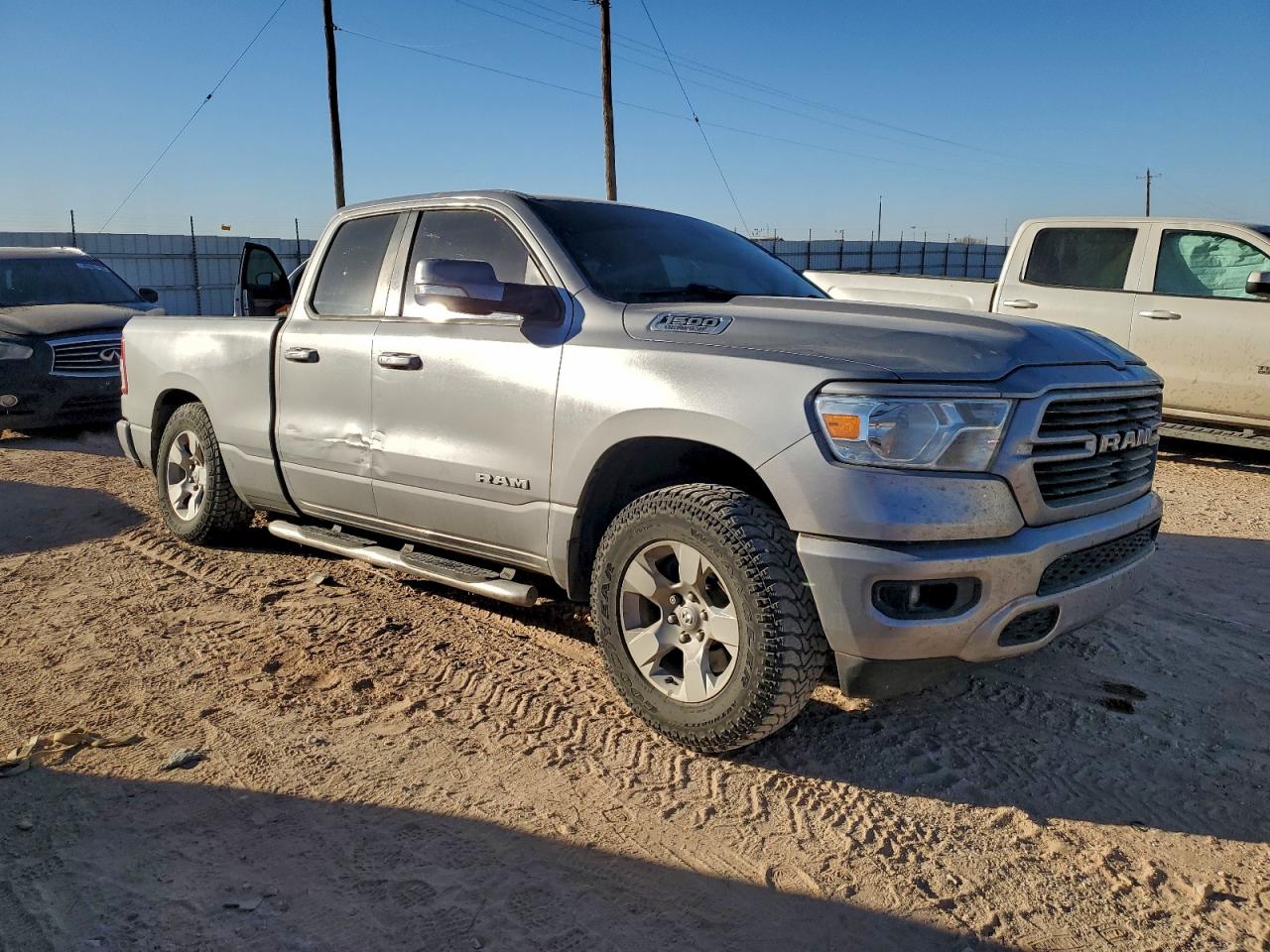 2019 RAM 1500 BIG HORN photo 4