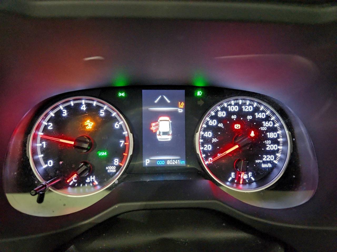2022 TOYOTA RAV4 XLE photo 9