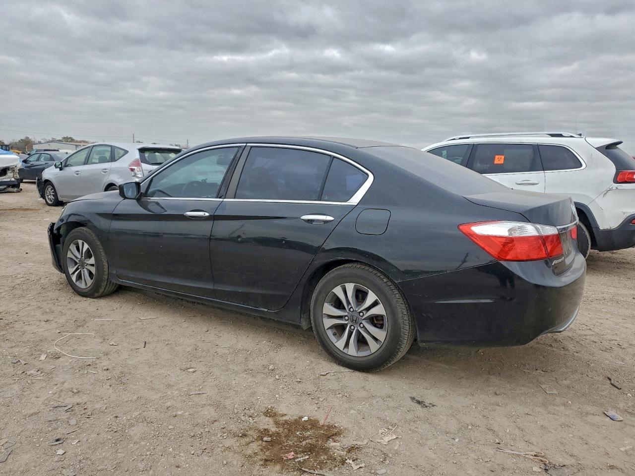 2014 HONDA ACCORD LX photo 2