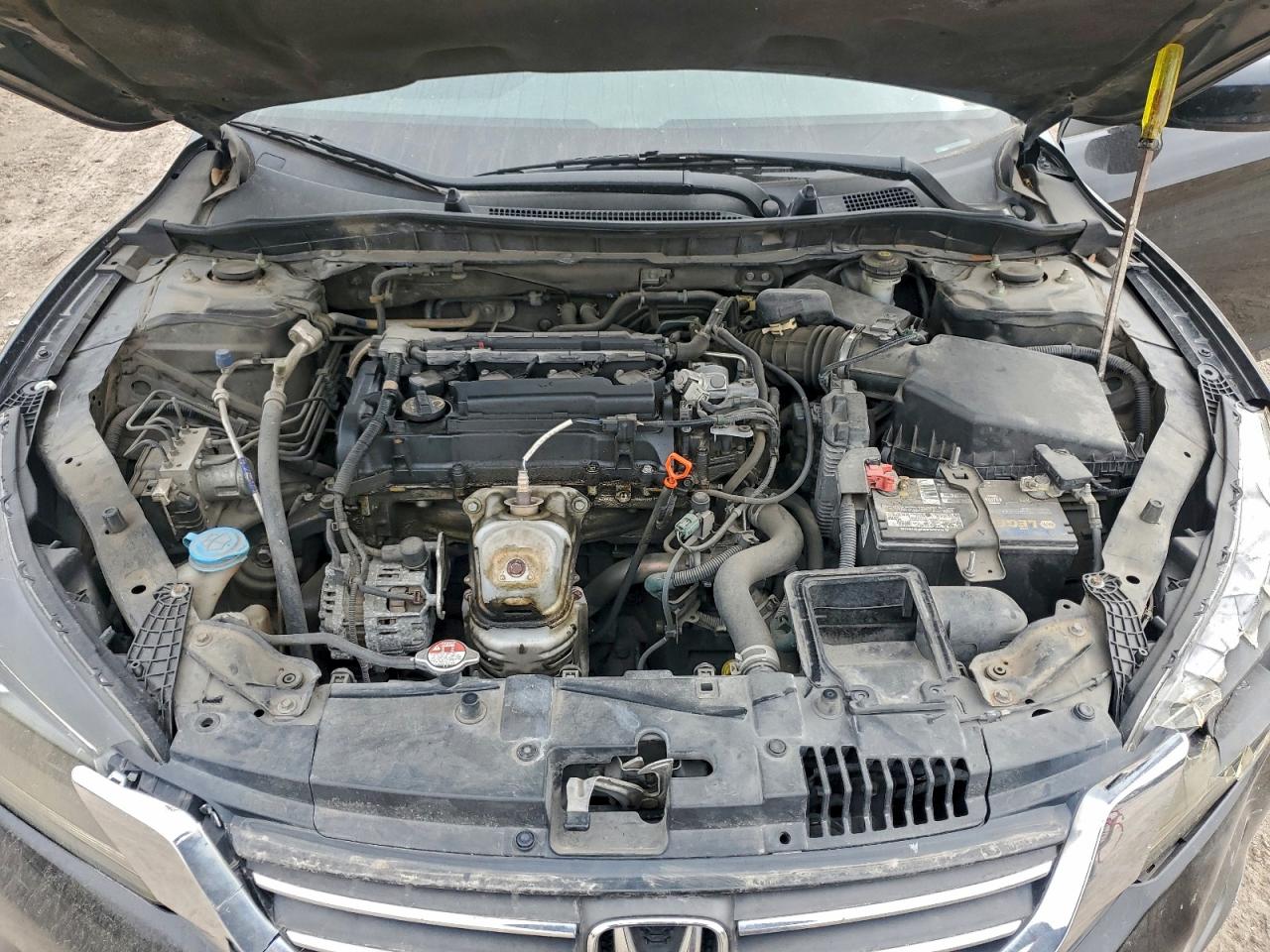 2014 HONDA ACCORD LX photo 11