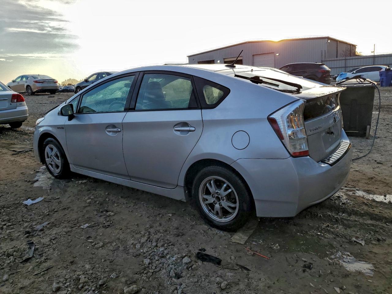 2010 TOYOTA PRIUS II photo 2