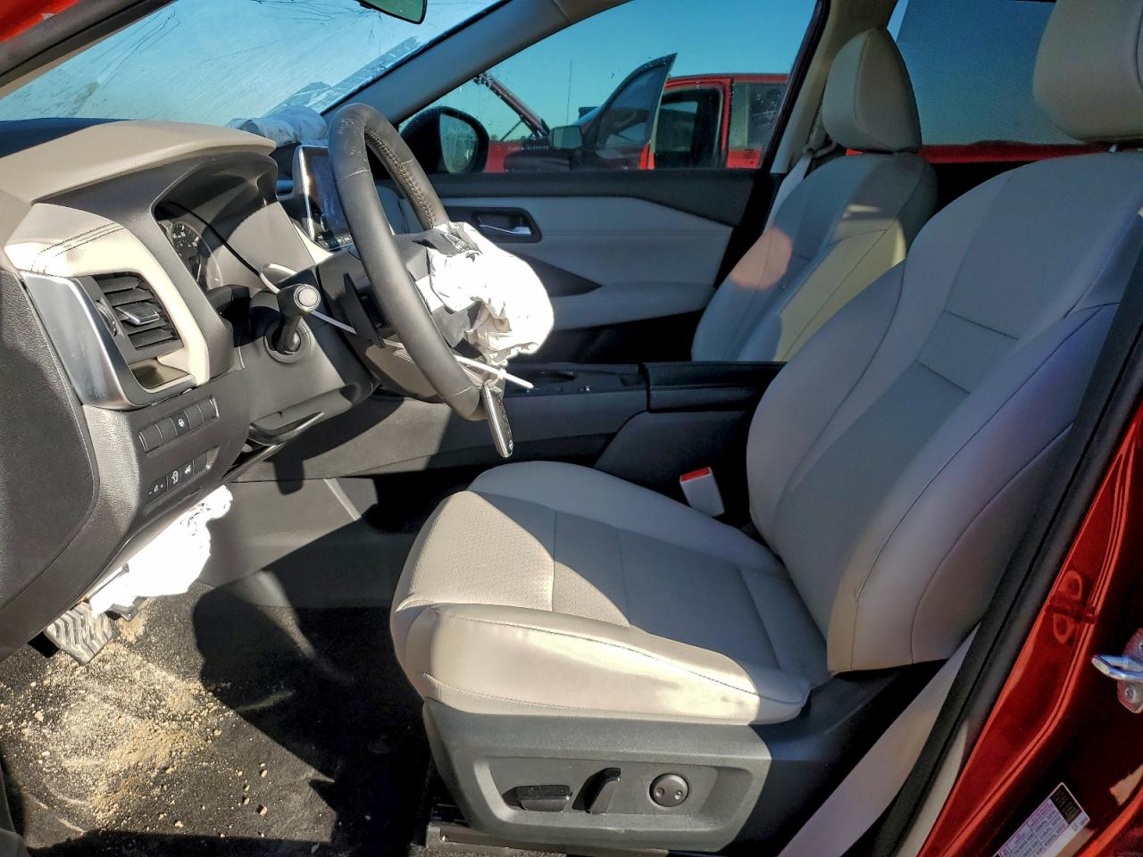 2025 NISSAN ROGUE SV photo 7
