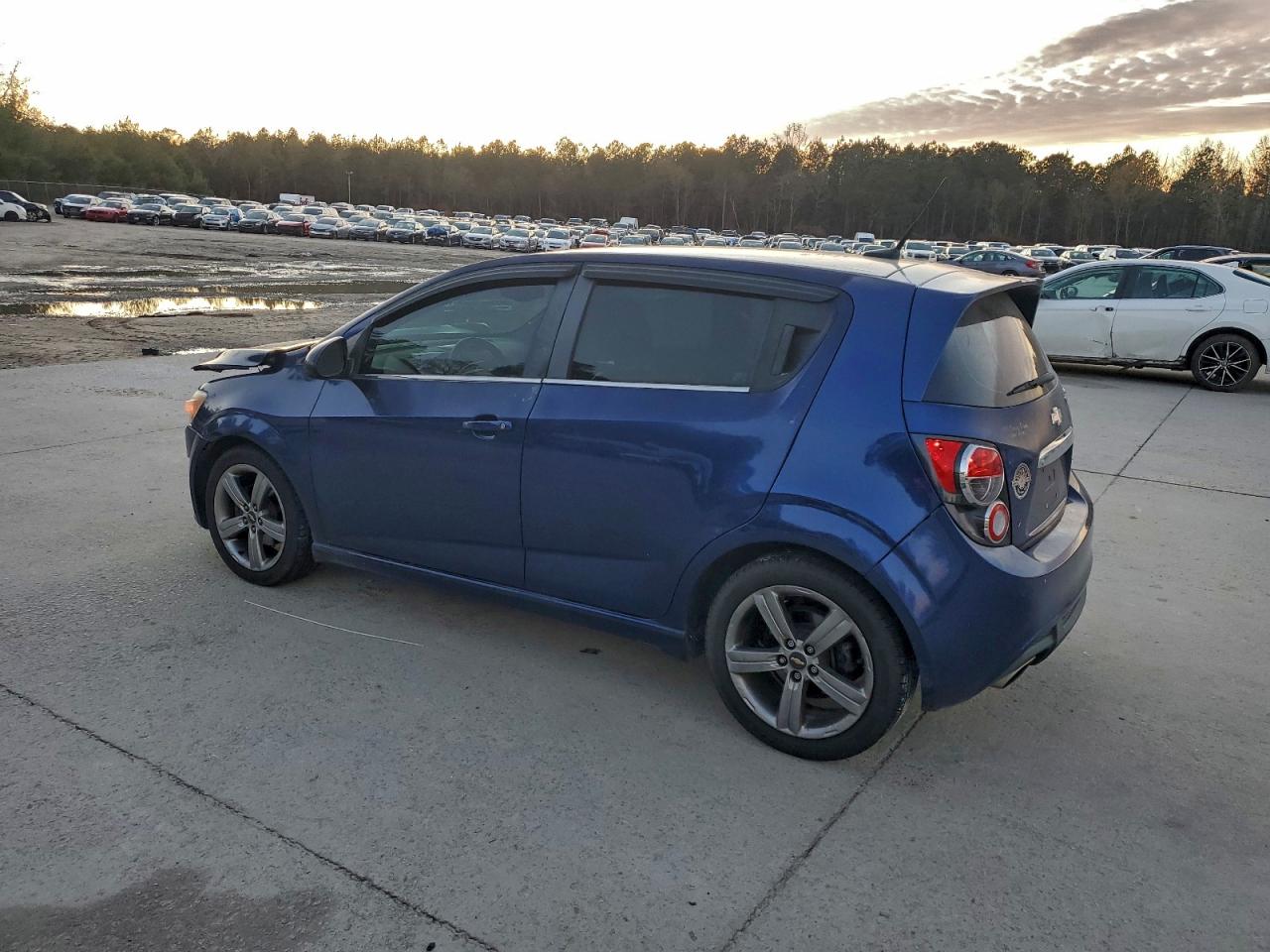 2014 CHEVROLET SONIC RS photo 2