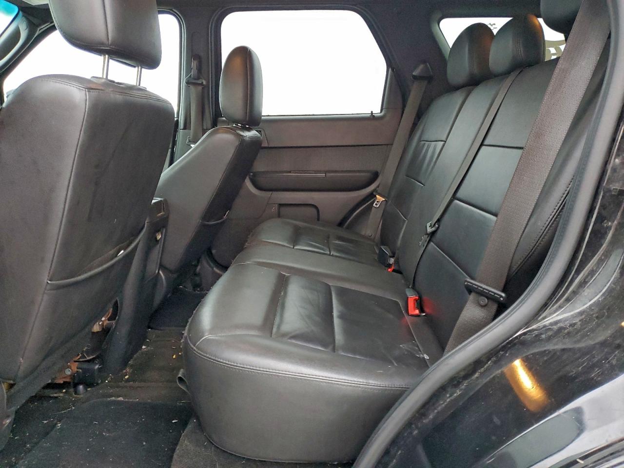 2011 FORD ESCAPE LIMITED photo 11
