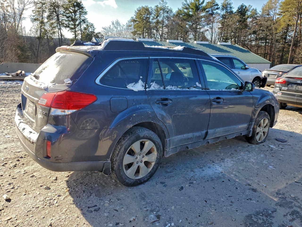 2011 SUBARU OUTBACK 2.5I PREMIUM photo 3