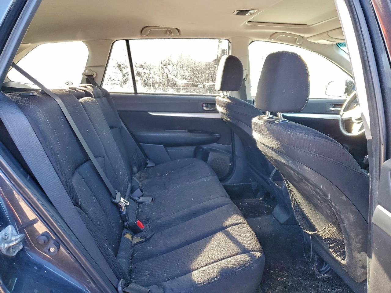 2011 SUBARU OUTBACK 2.5I PREMIUM photo 11