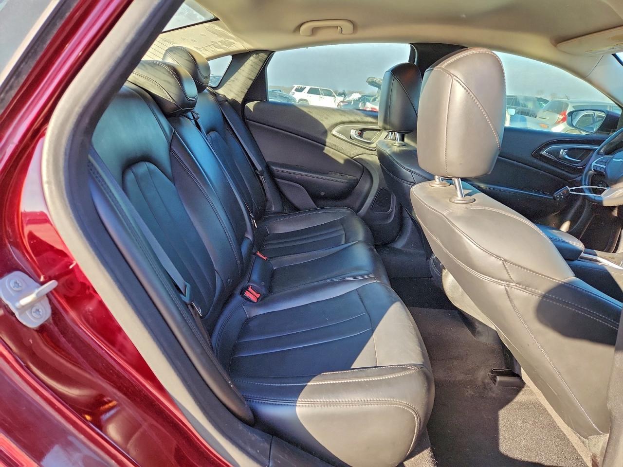 2015 CHRYSLER 200 C photo 10